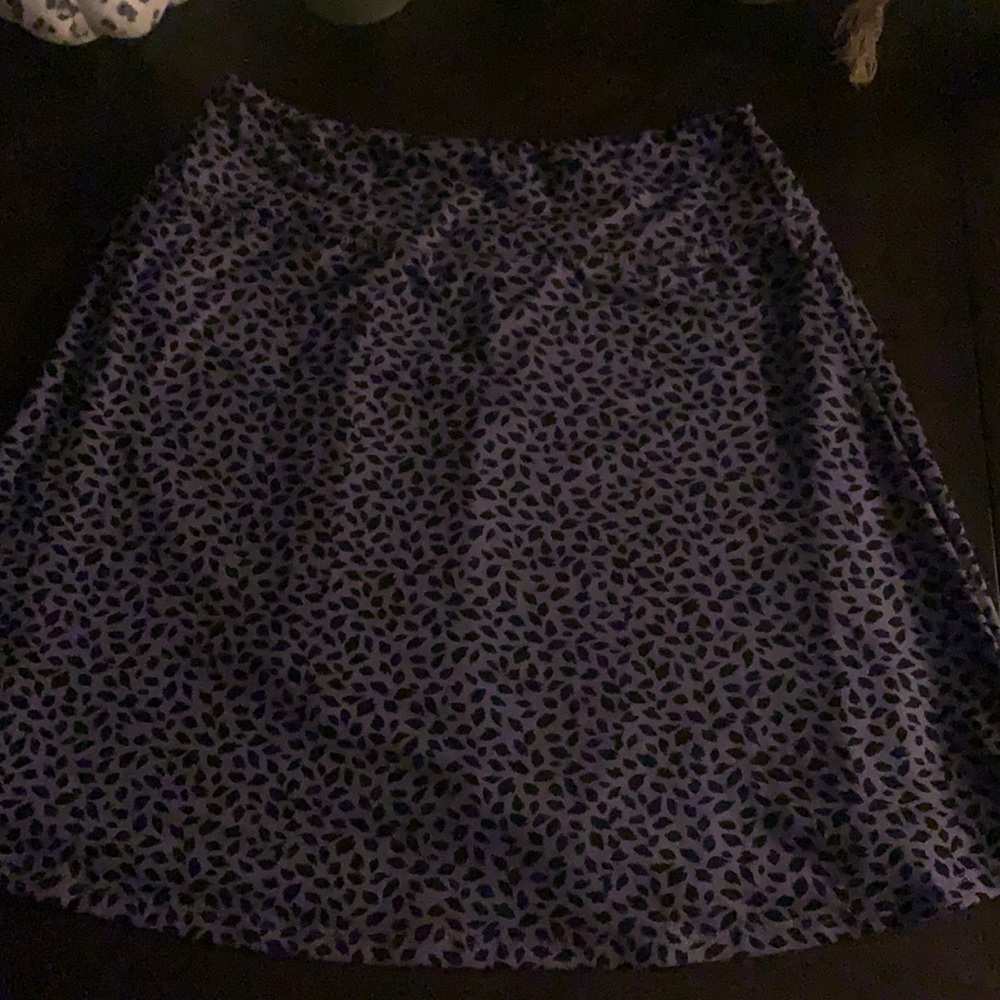 i barely worn it, because when i got it it was far to big. super soft.